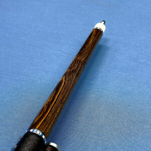 Alternative view of Cơ Pool Until Dawn Ren Radial