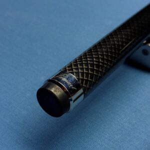 Alternative view of Cơ Lỗ Carbon Jumar